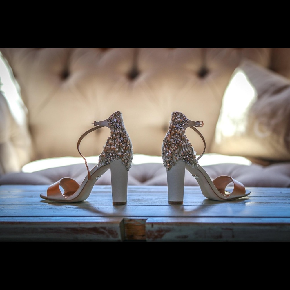 Badgley Mischka Women's Seina Heeled Sandal Size